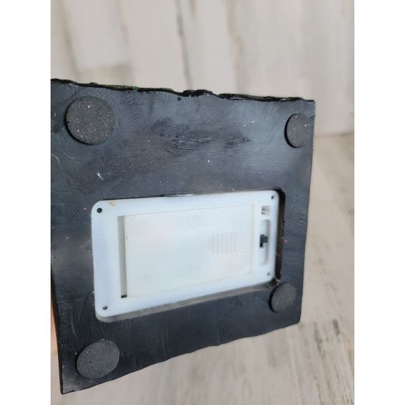 Cinco de Mayo skeleton woman bust animated head Rose Halloween prop - Picture 12 of 12